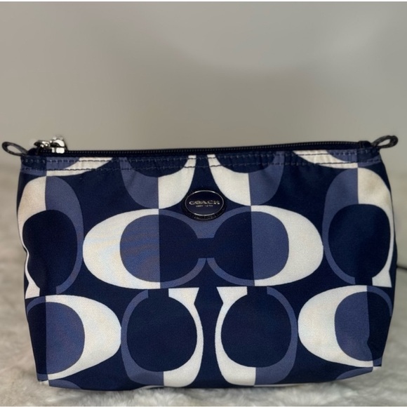Coach Blue and White Patterned Zip top Cosmetic Bag with hang tag - Picture 1 of 4
